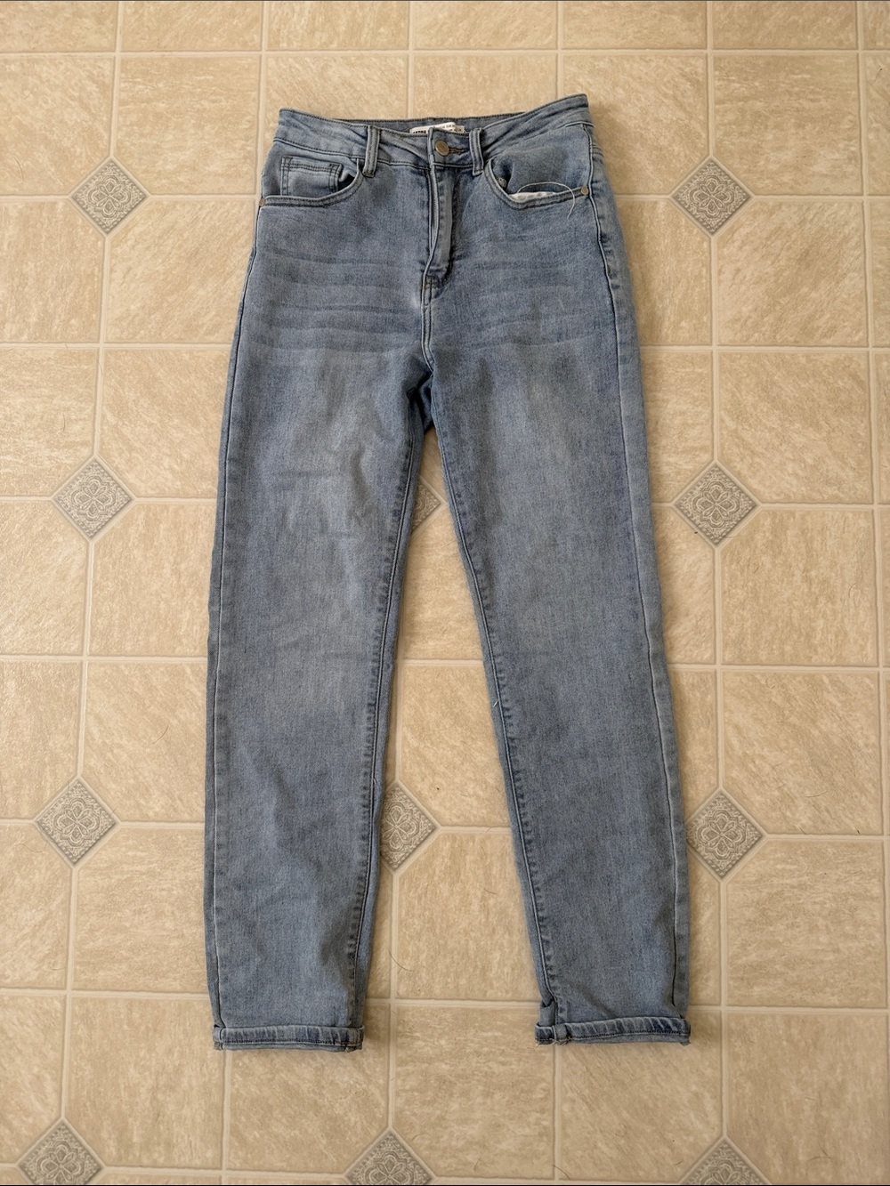 Katch Me Straight Leg Jeans
